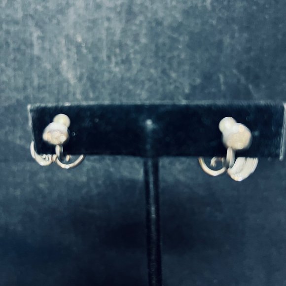 Curtis Creations Sterling Silver Screw Back Earrings - Picture 5 of 7